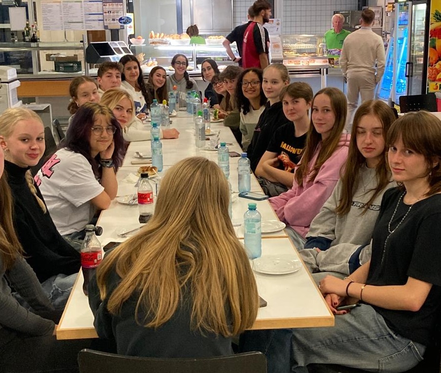 WhatsApp Image 2024-10-08 at 19.29.19