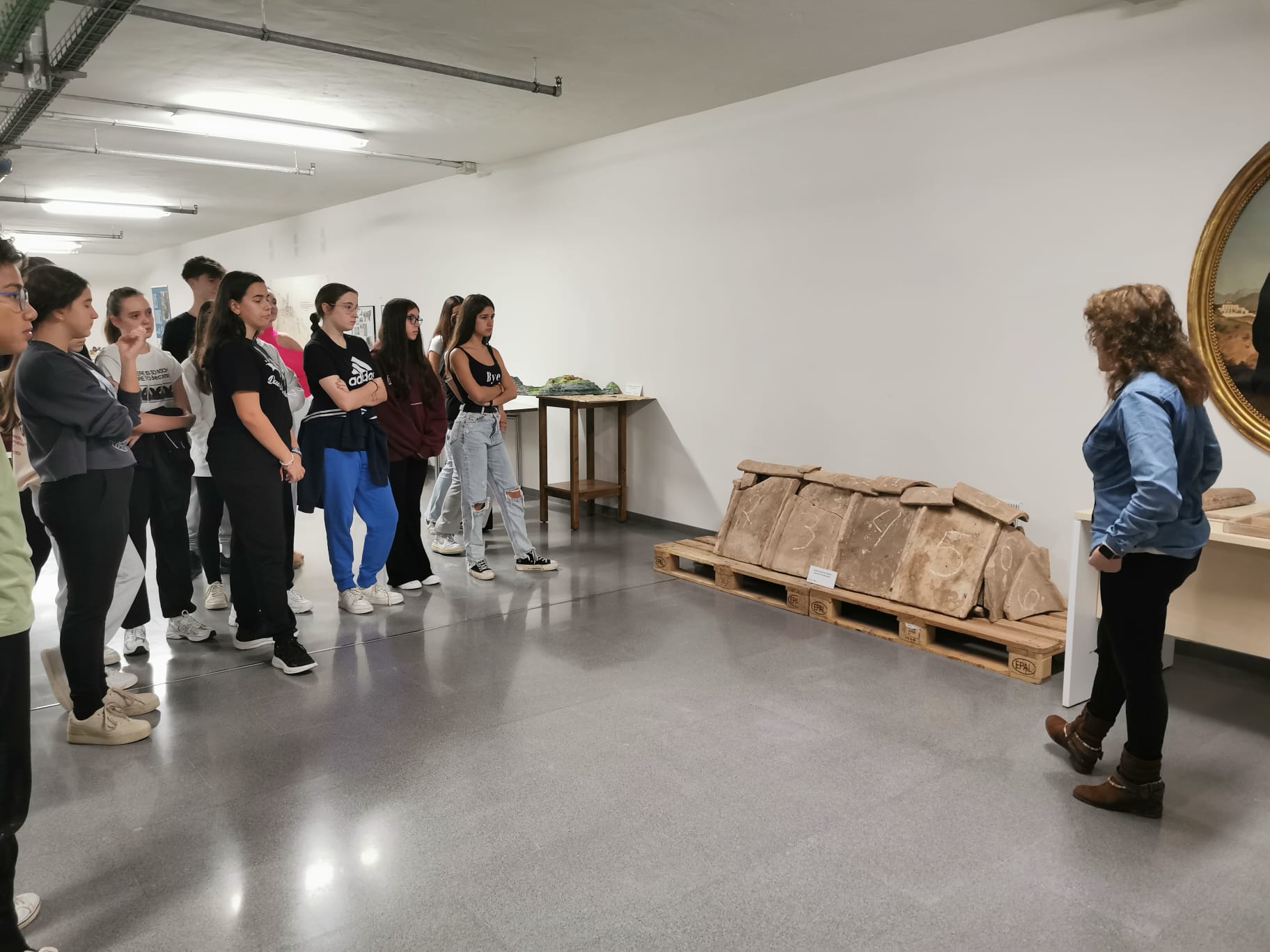 WhatsApp Image 2024-11-13 at 18.13.06 (2)