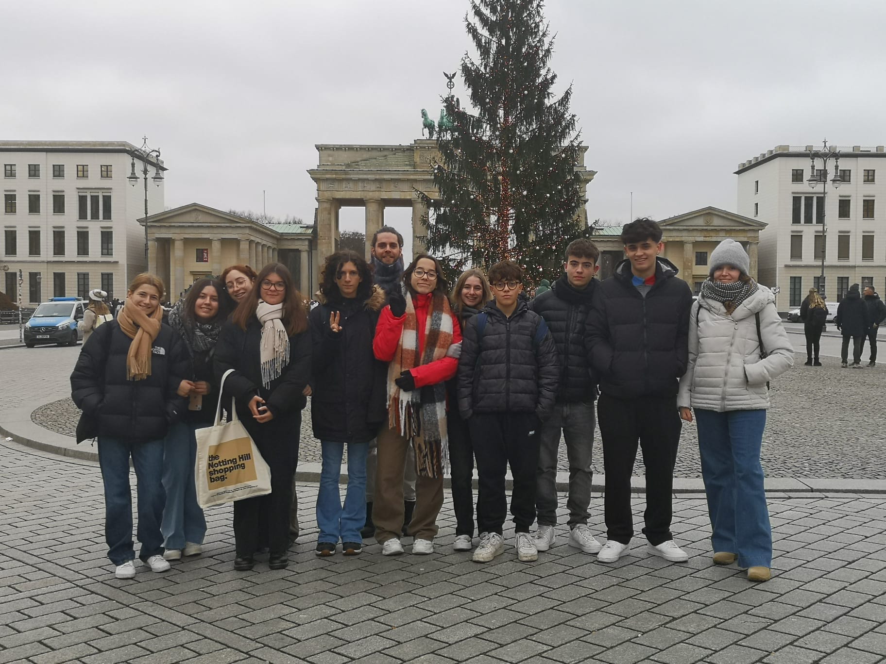 85773982-914c-43a6-9a2c-b5ca784d92c5