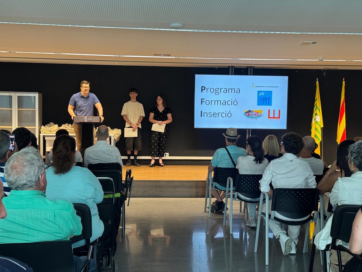 cb051bd4-5676-4d03-8c96-2209aaeb53ef