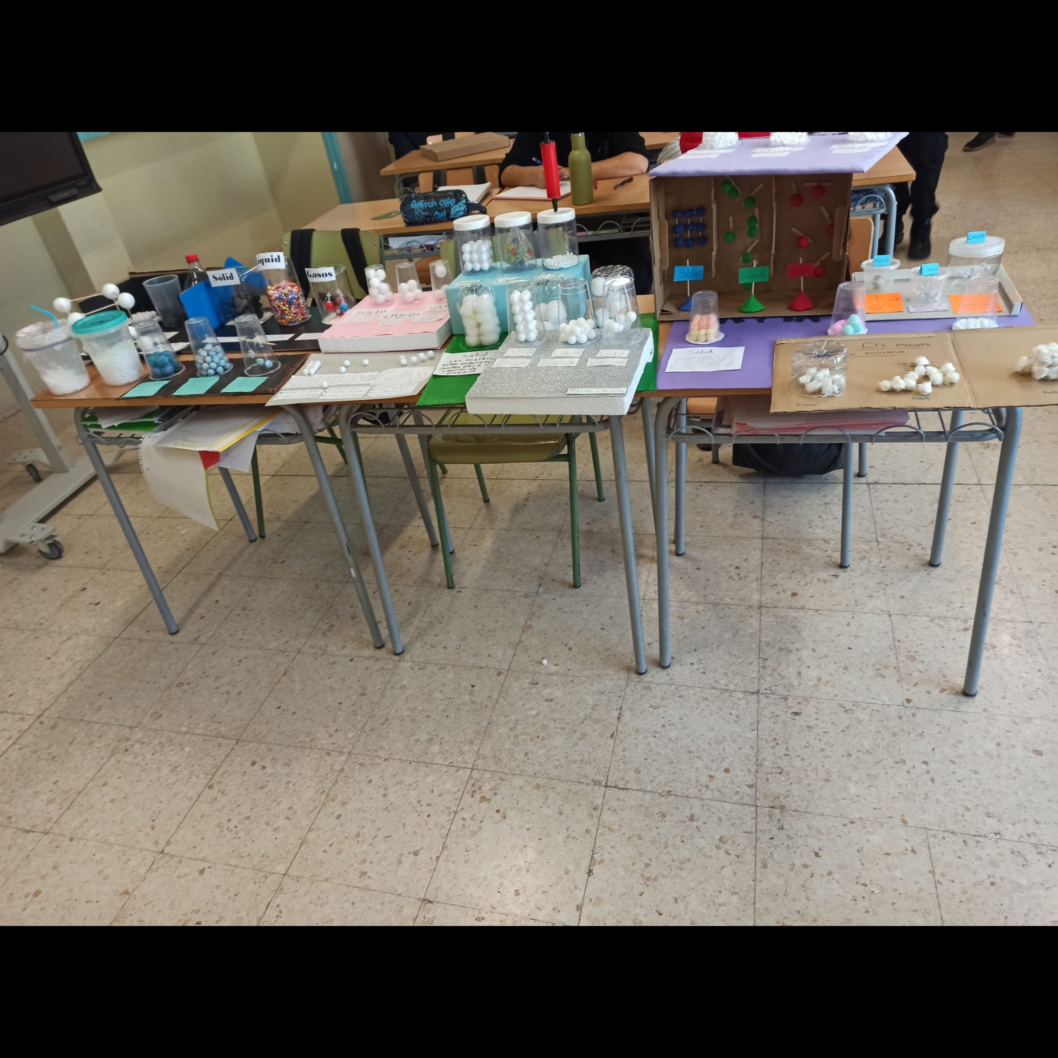 Polish_20251120_073649958