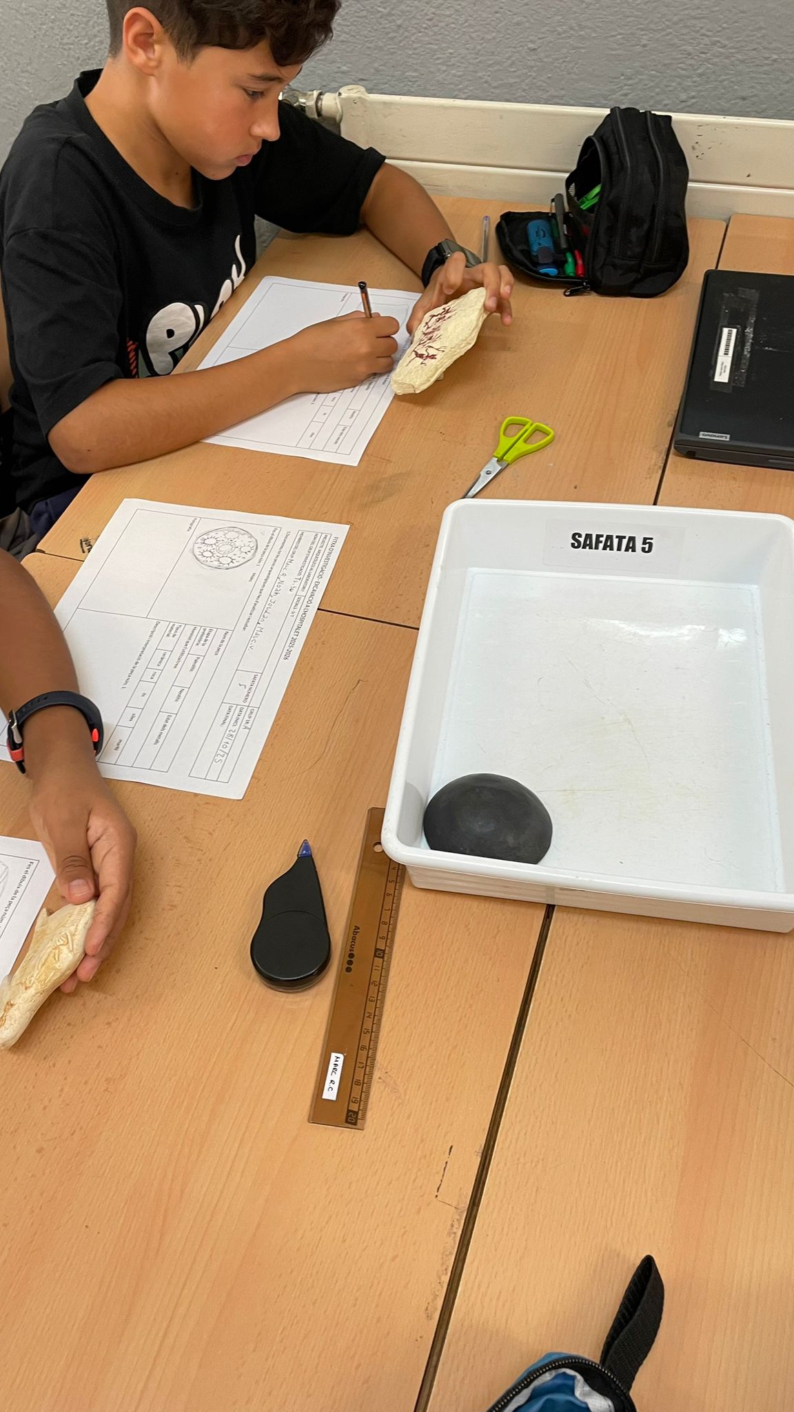 WhatsApp Image 2025-11-14 at 08.25.01 (2)