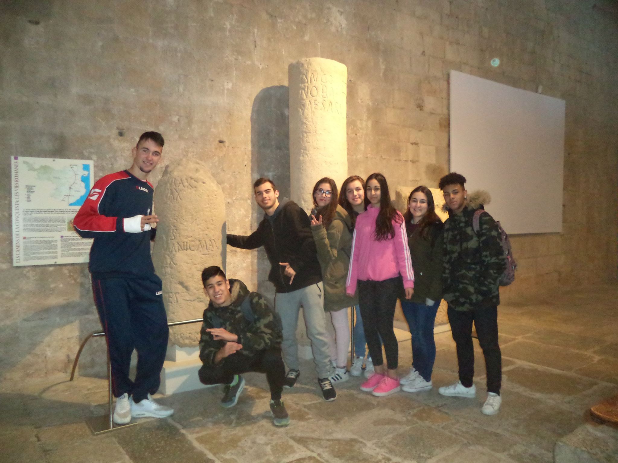 El llatí surt fora de l’aula