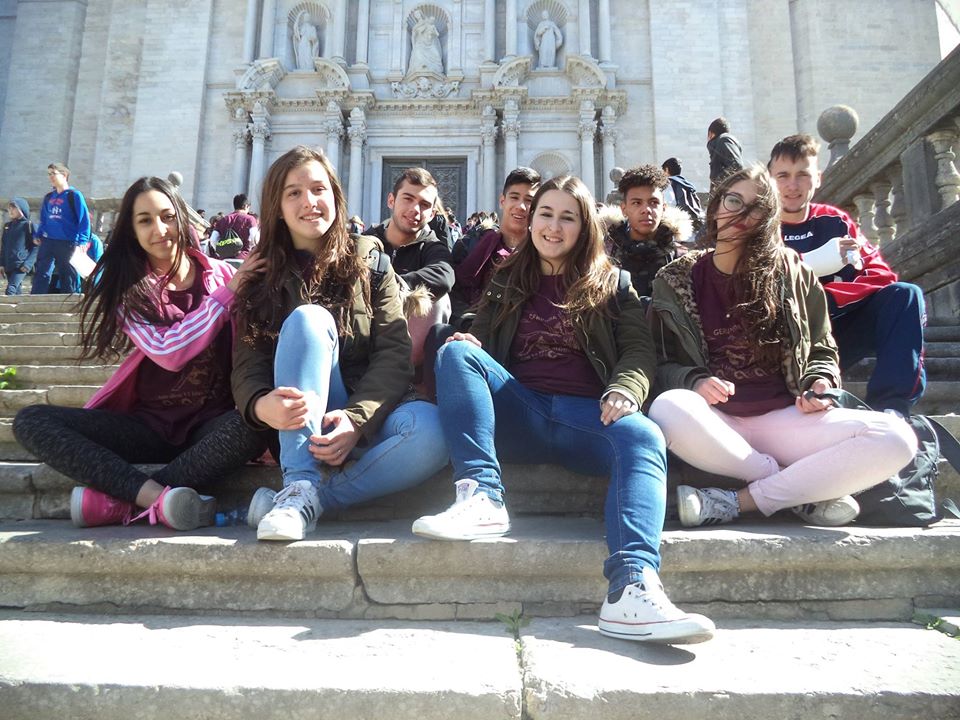 El llatí surt fora de l’aula