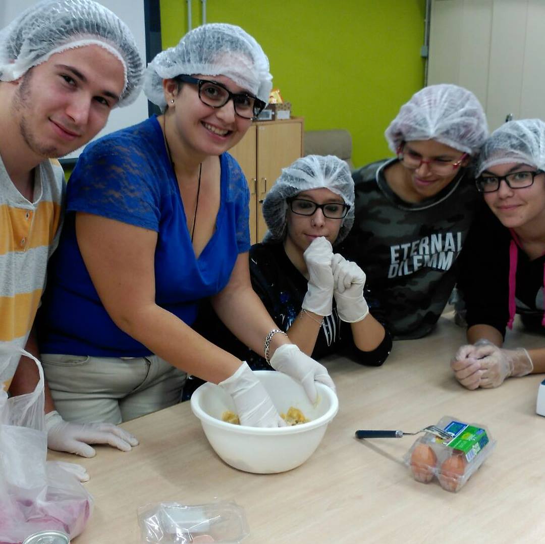 22713327_2028074937414496_62884266165632069_o