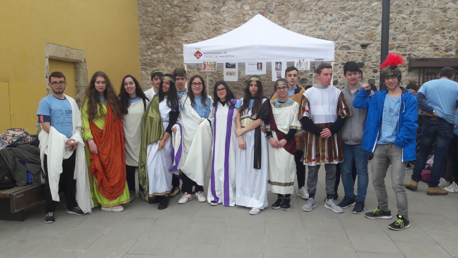 ea3da8a5-c205-4a6a-a825-9e5d51bbb54c 2