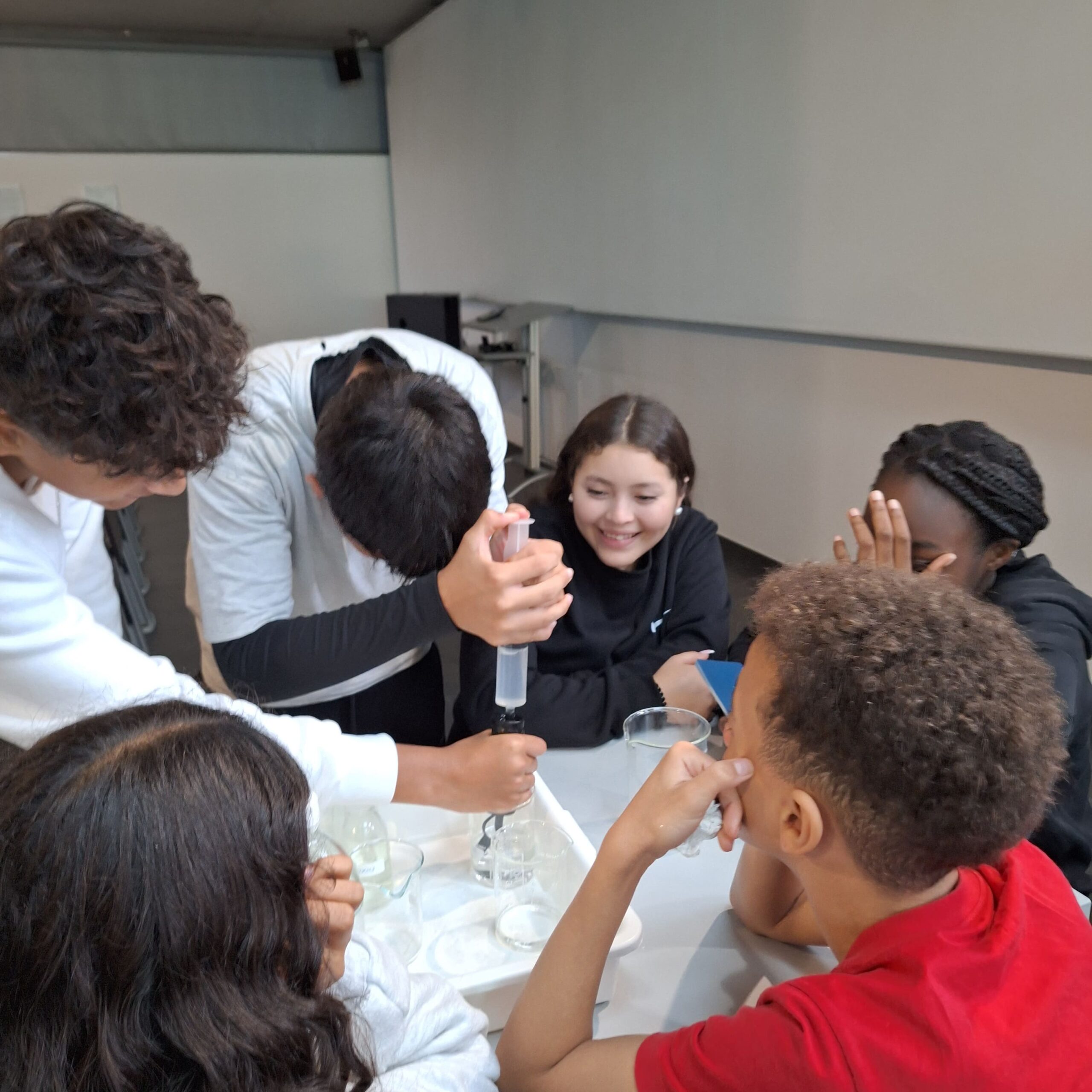 20241028_100823-copy-0