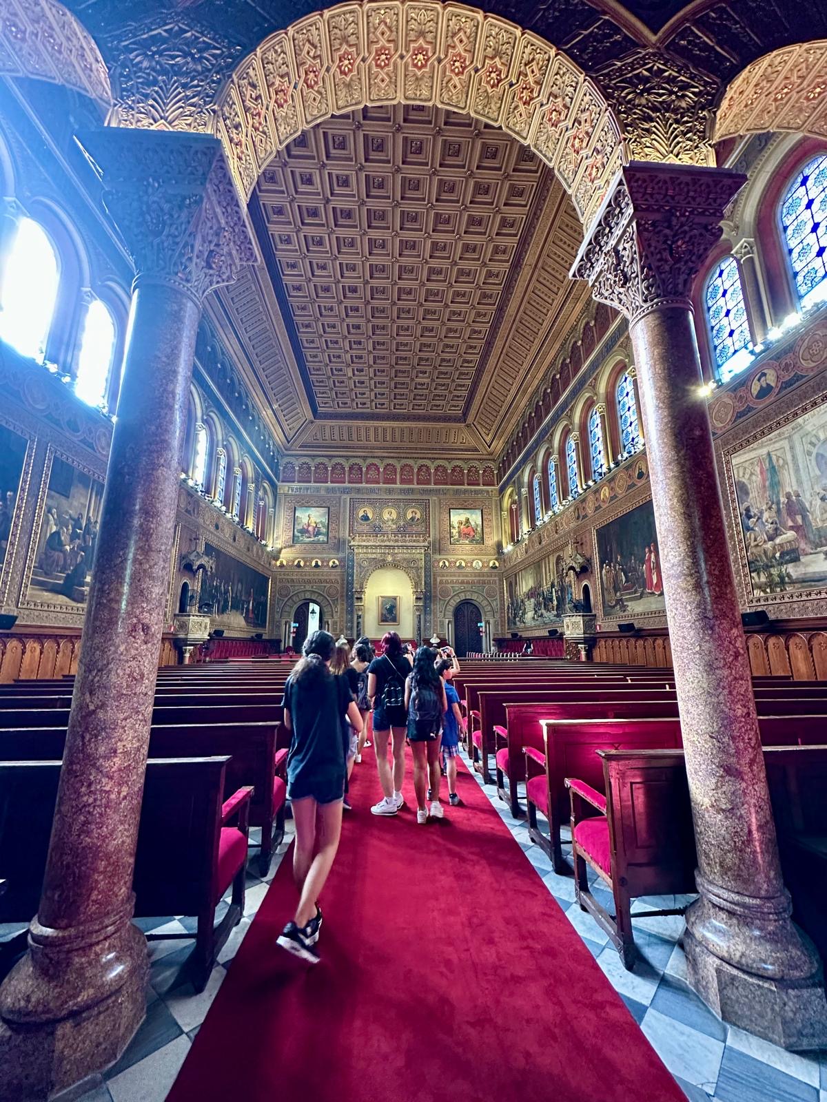 1c2fe742-3e95-4afd-a431-808d5450c221