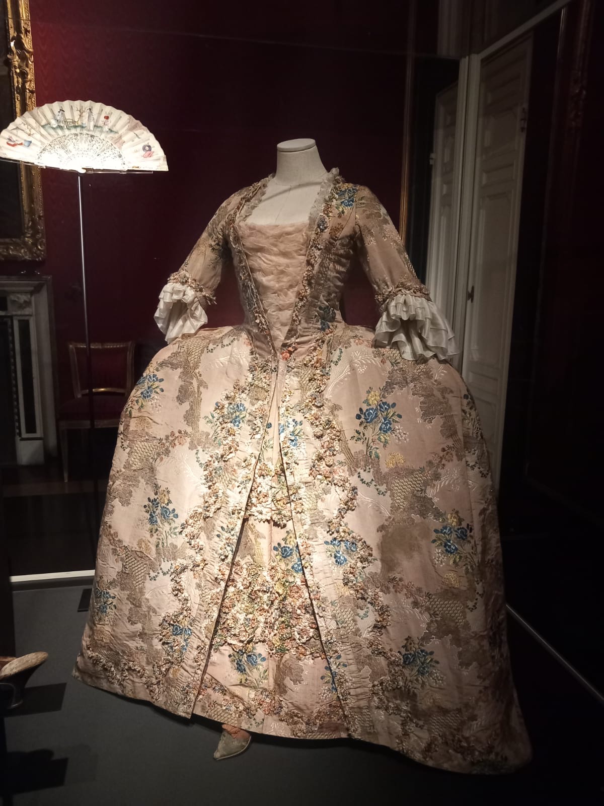 4269f54a-a9c8-4d0e-9d01-59052d4effba