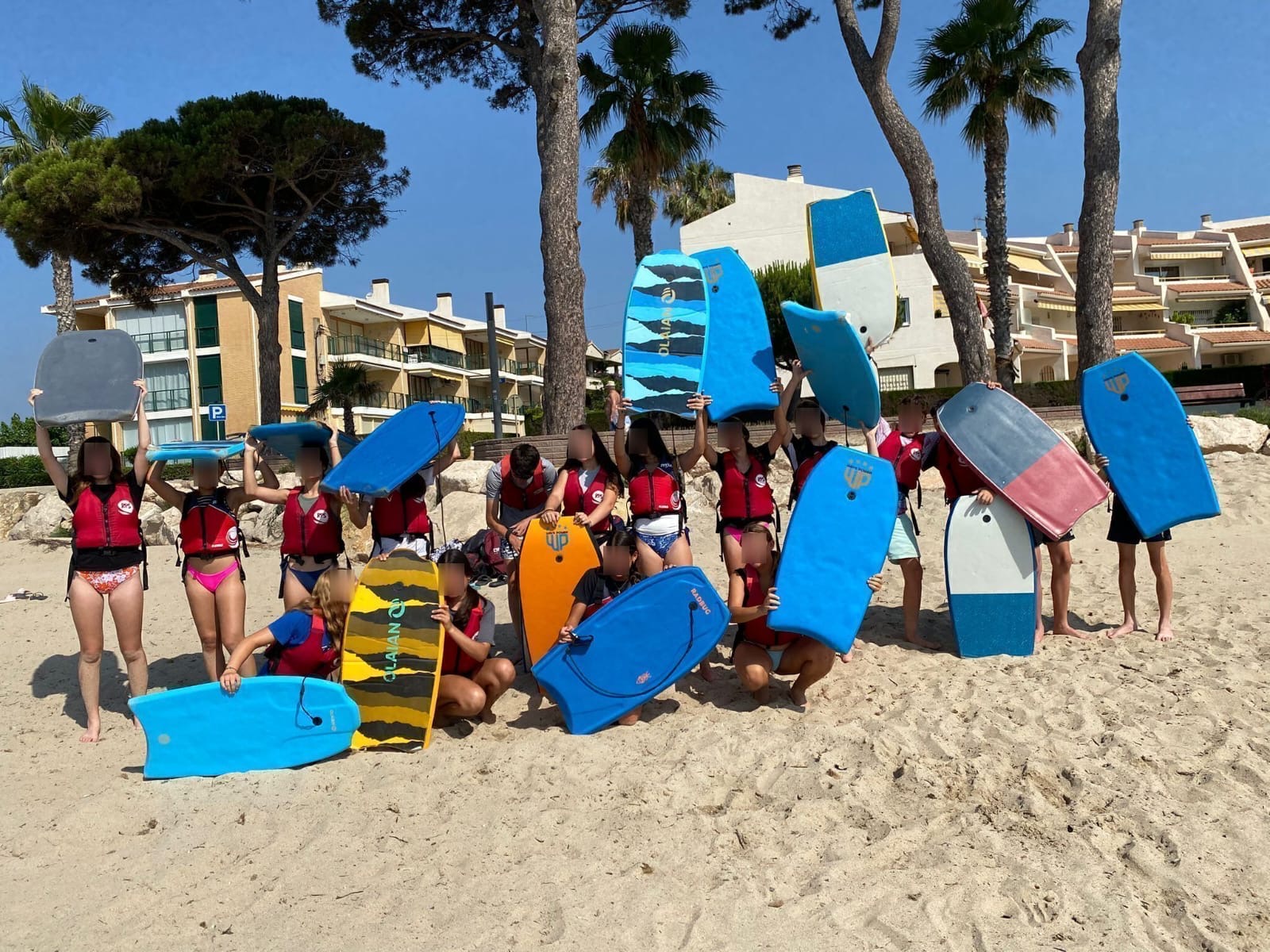 7b70db91-850b-4d0f-8f58-65eb2ba30e78