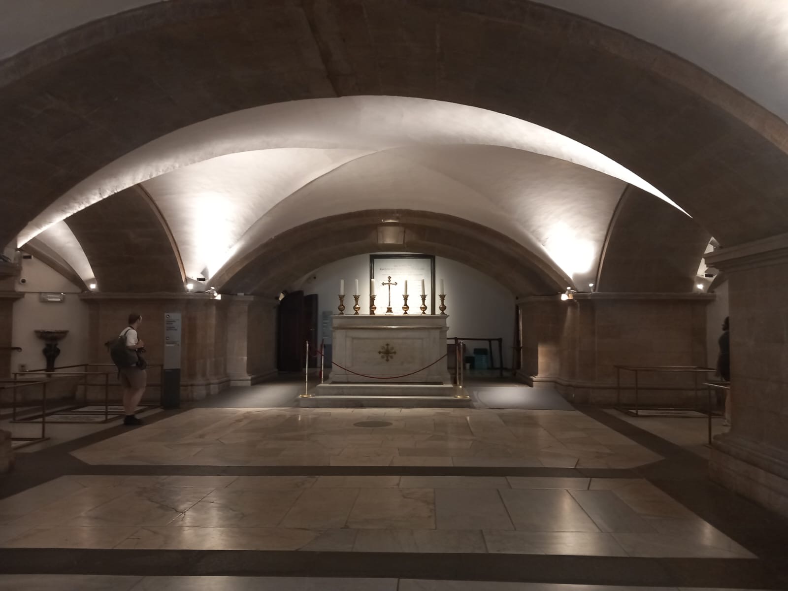 a2f4a14b-bf23-49db-9d0a-64720e74d0b1