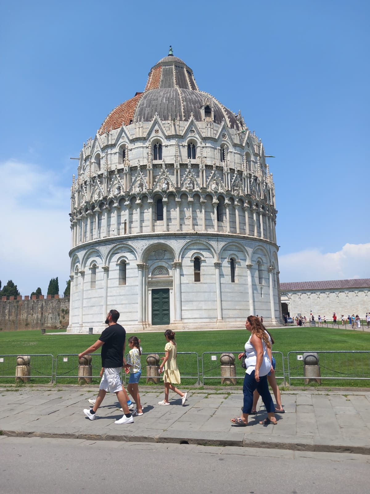 aae23283-e76e-4bc7-9769-0c65925fd1ae