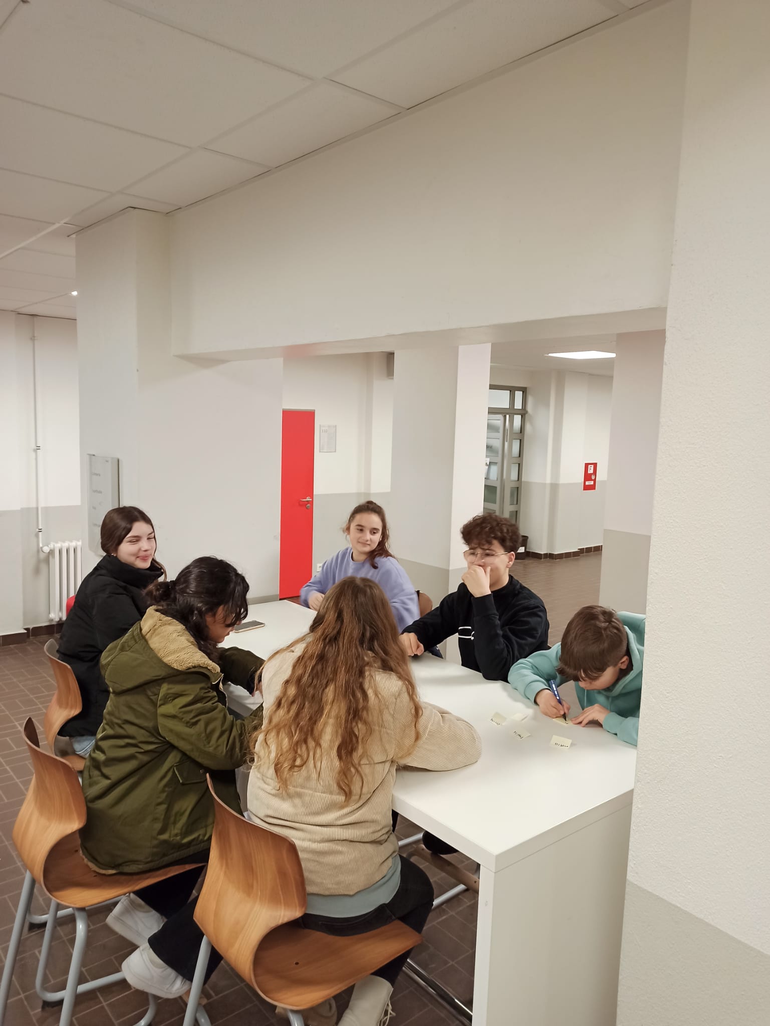 WhatsApp Image 2023-03-06 at 22.39.01 (1)