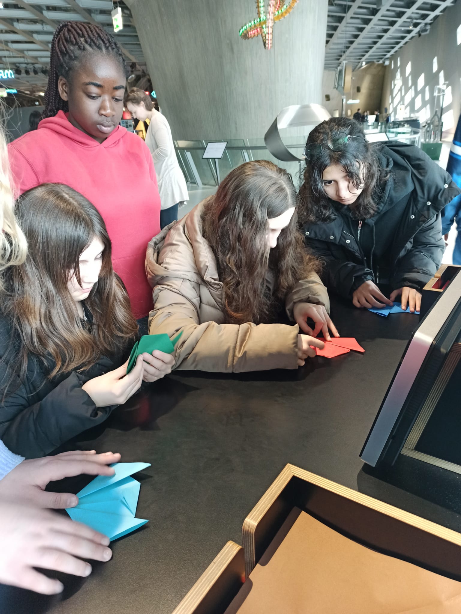 WhatsApp Image 2023-03-08 at 22.02.06 (1)