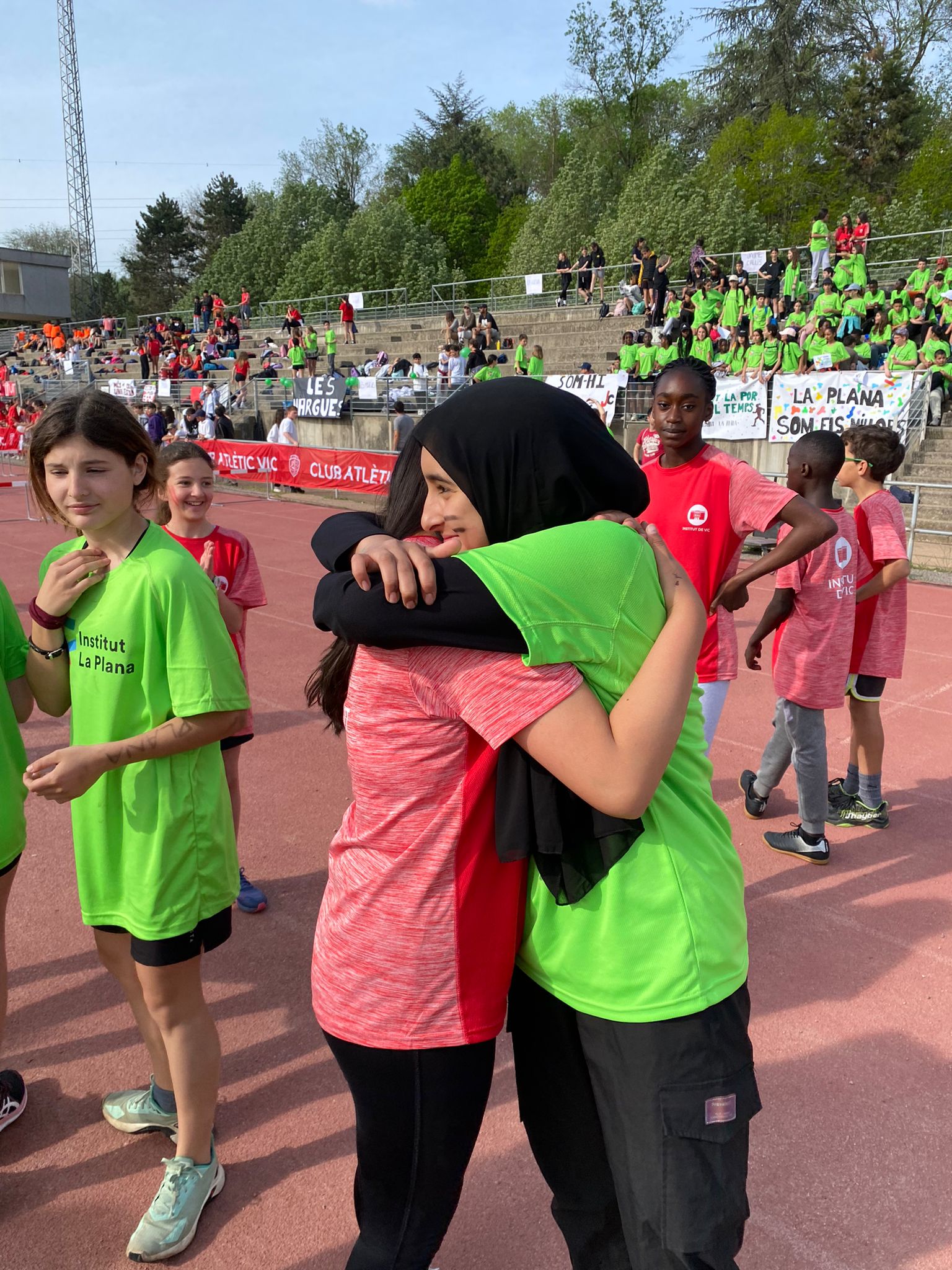 WhatsApp Image 2023-04-28 at 23.33.46 (2)