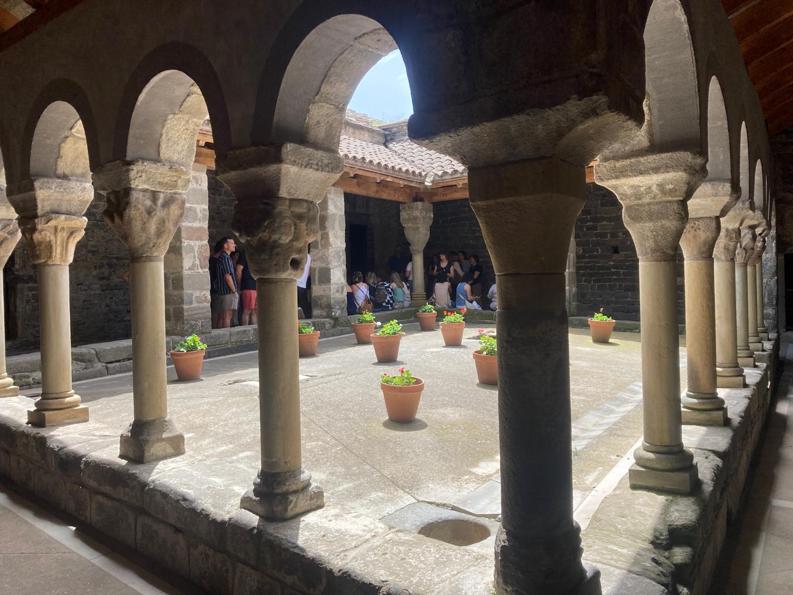 WhatsApp Image 2024-06-27 at 19.21.37 (1)