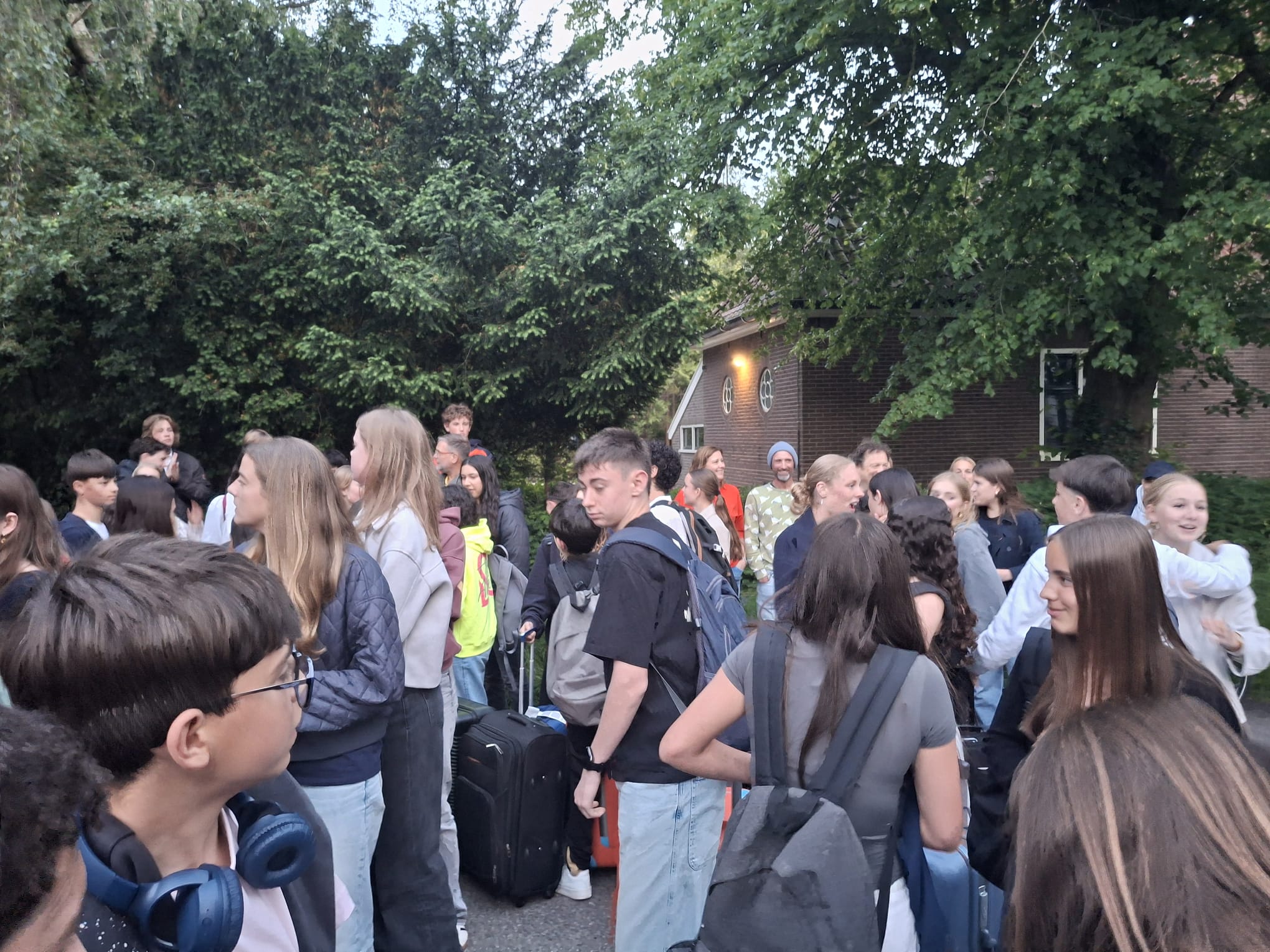 WhatsApp Image 2025-06-07 at 4.38.22 PM