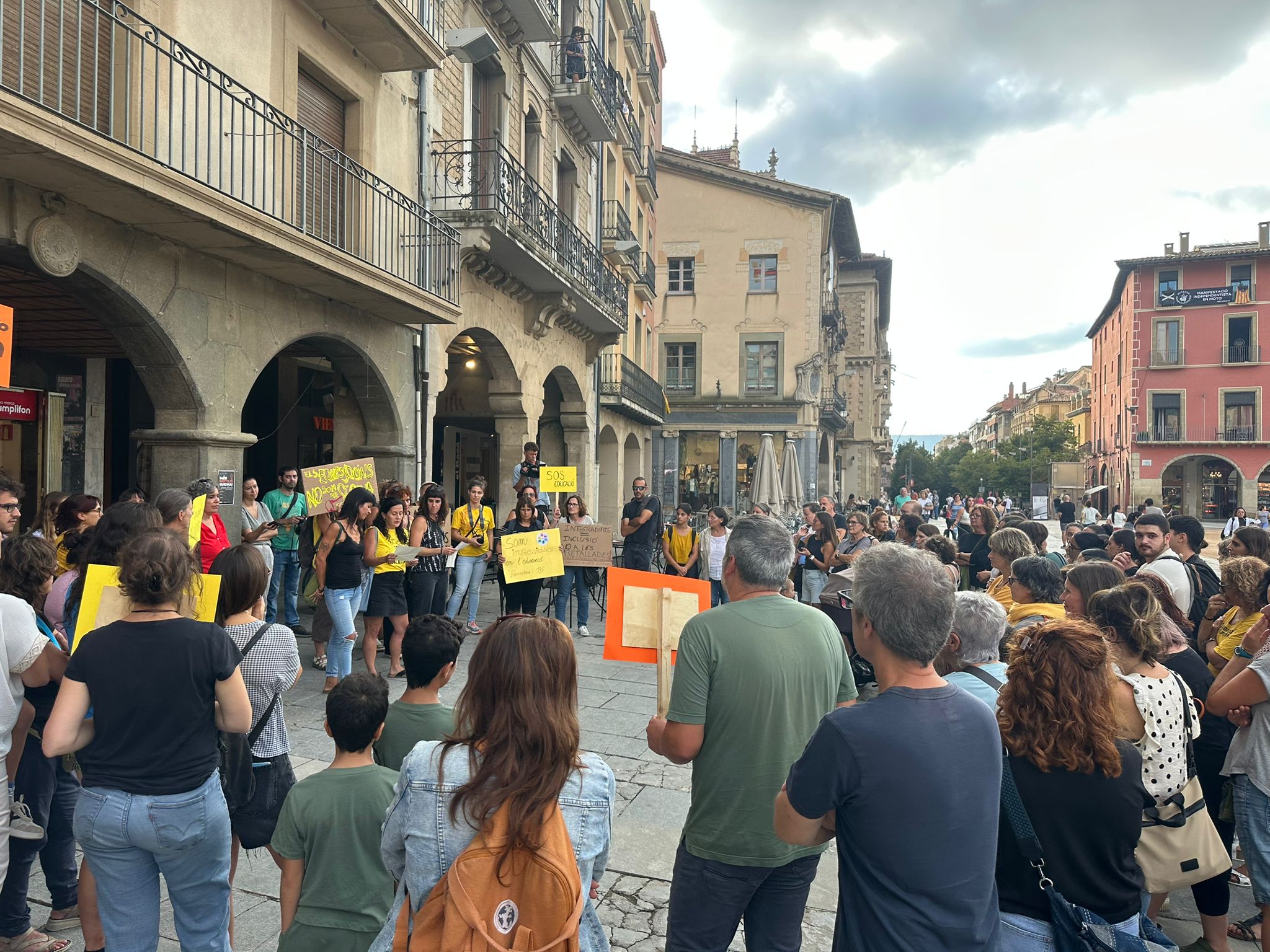 WhatsApp Image 2025-09-16 at 9.57.38 PM (3)