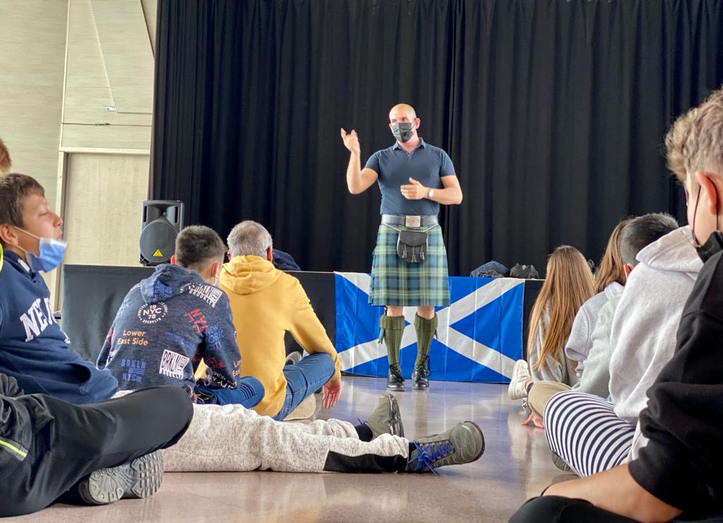 9684e325-7e8a-4b94-9558-a9ceb5bee03a