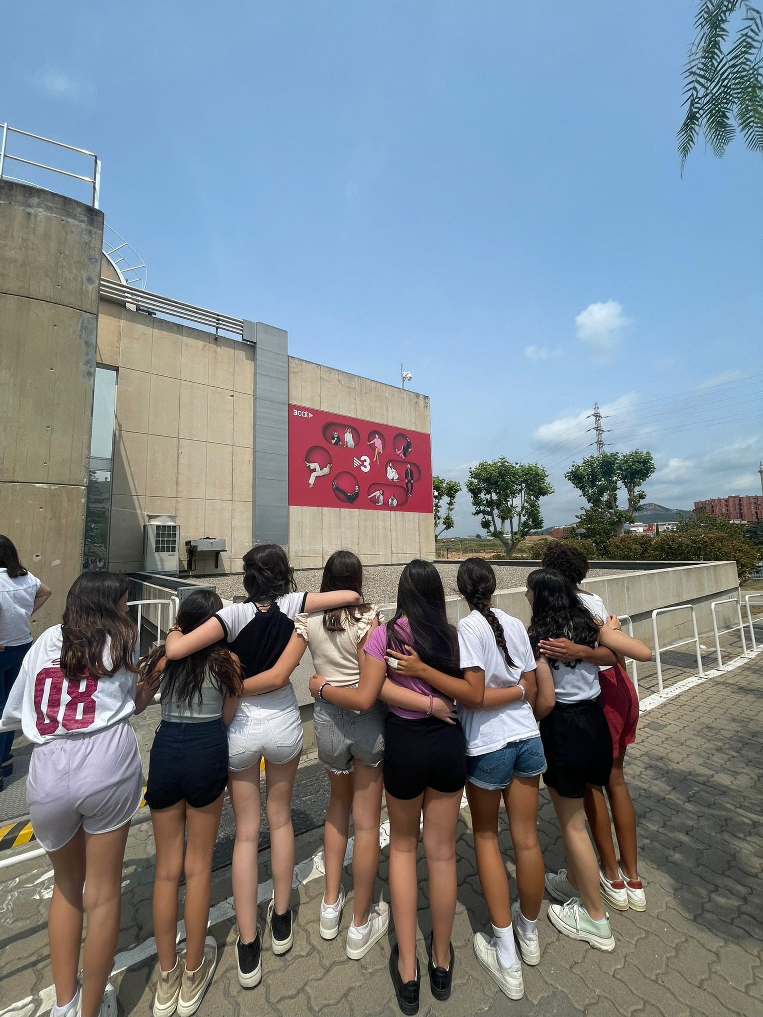 44d5f5a9-270f-405a-ae85-ebfd5c6ca975