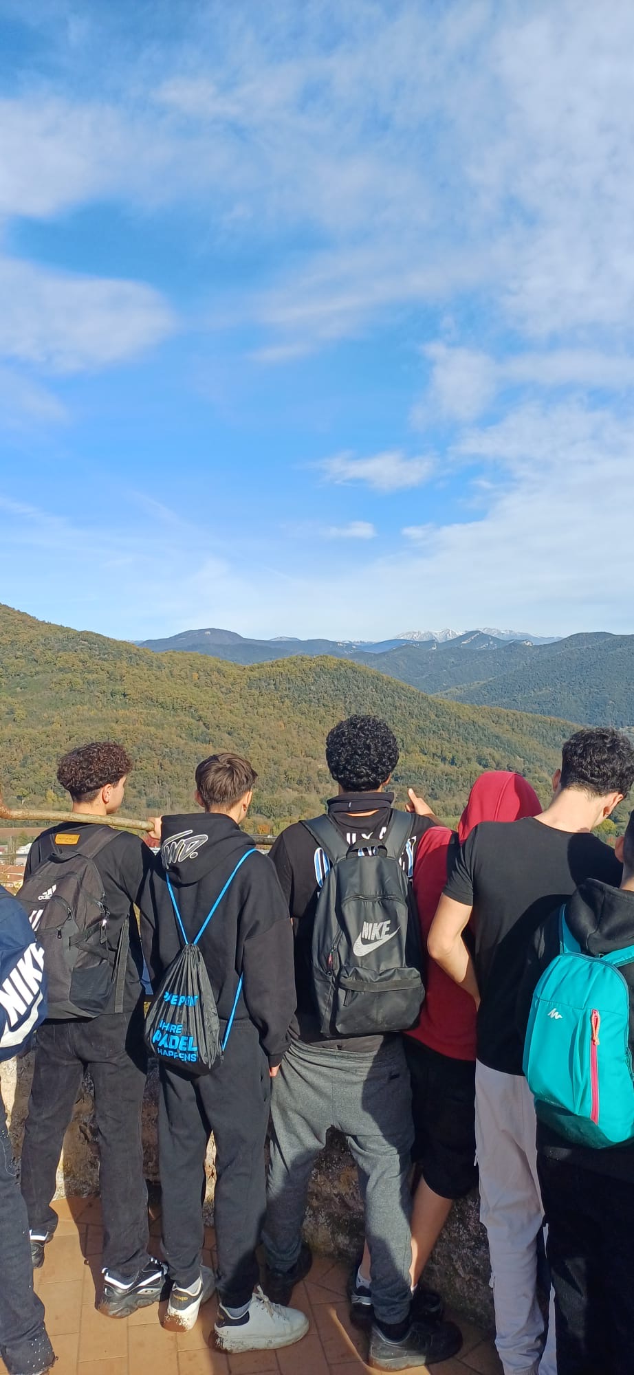 5c0b66bb-aa05-4a40-a2f5-7a40aba24780