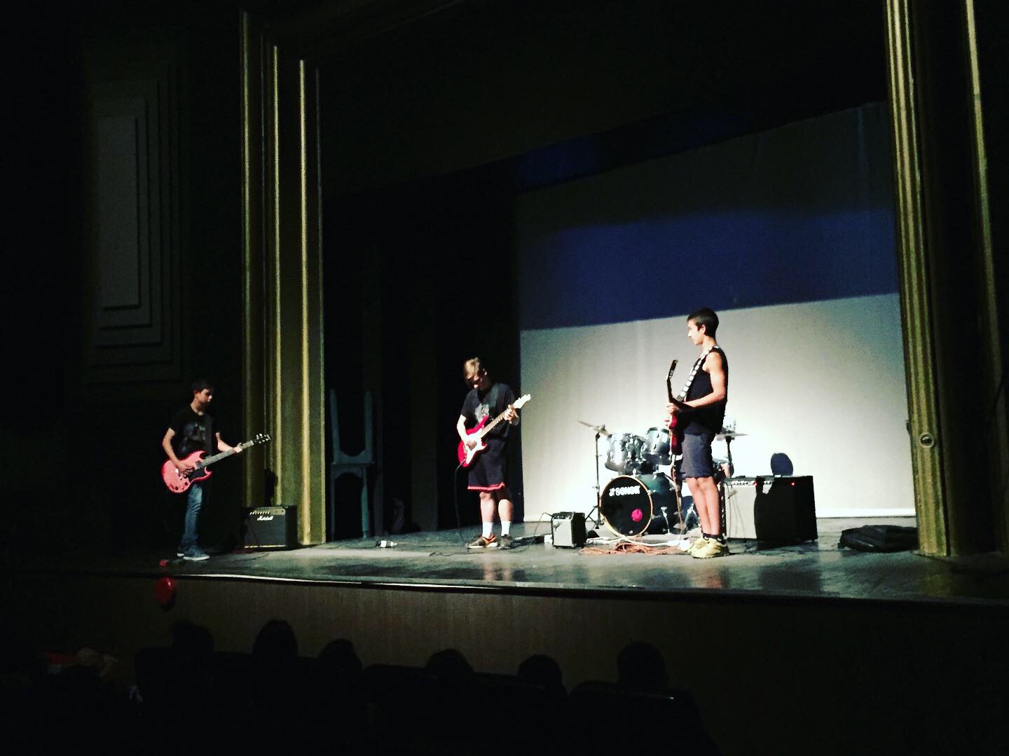 F20A9430-3375-408B-A30A-4B32F86B2F3F