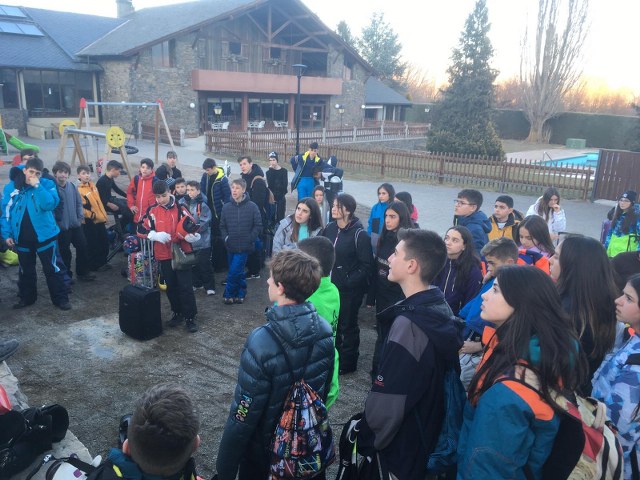 PHOTO-2019-02-20-18-34-35_640x480