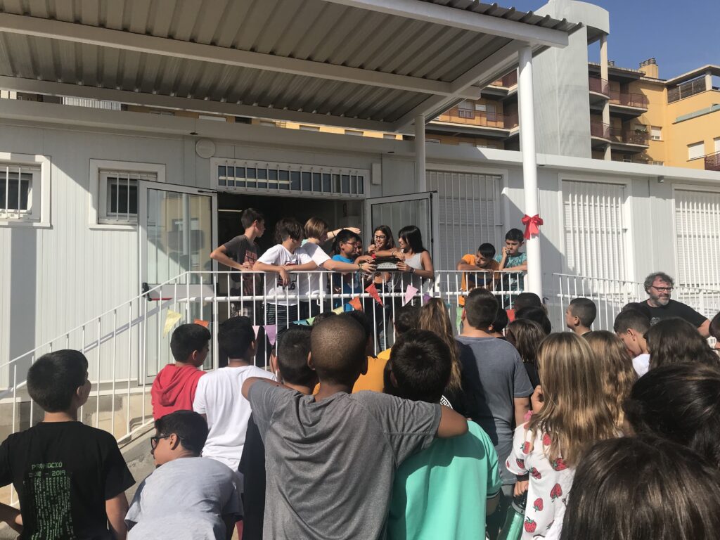 Alumnat de 1r d'ESO el primer dia