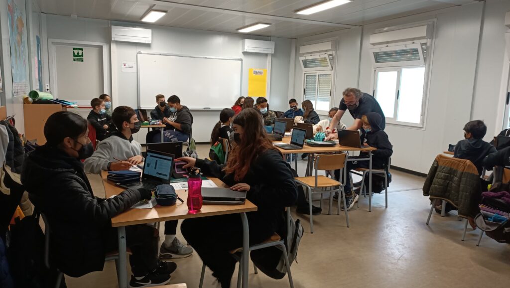 Alumnes de 1r ESO a classe