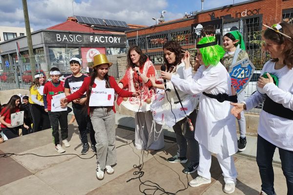 Celebració del Carnestoltes 2025 a l'Institut Narcisa Freixas i Cruells