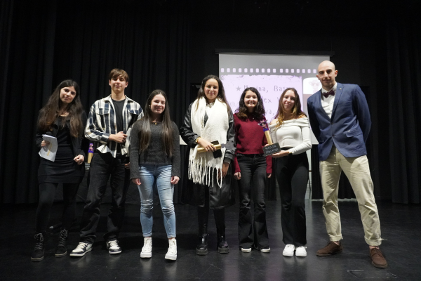 Grup guanyador de la millor Càpsula de Doblatge