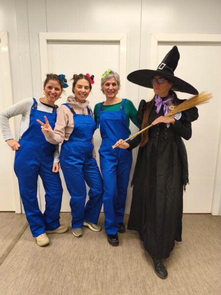 Professores celebrant el Carnestoltes 2026