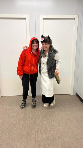 Professores celebrant el Carnestoltes 2026