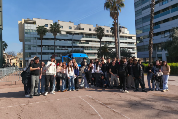 Alumnat de 4t ESO a la Fira de Formació i Treball.