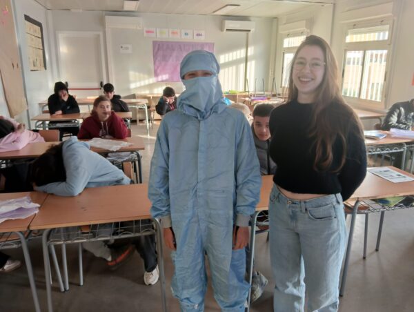 Xerrada de Maria Camanyes a l'institut