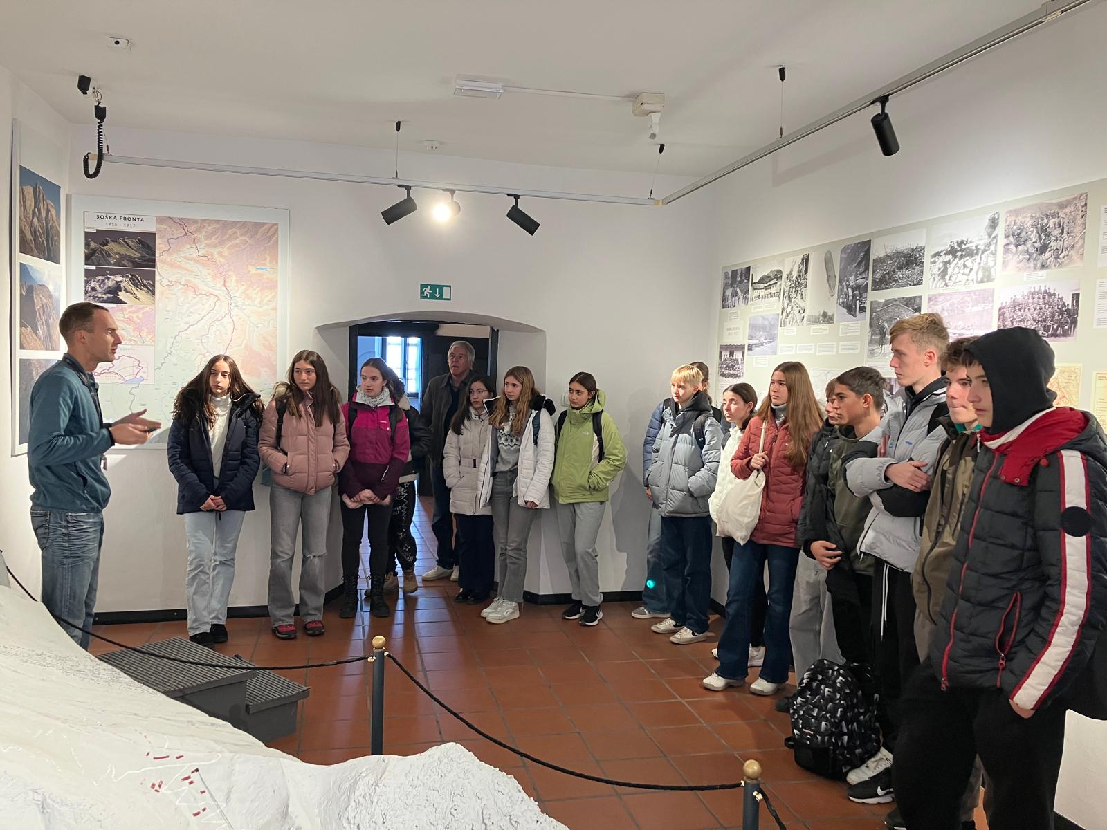 PHOTO-2024-11-30-18-35-27