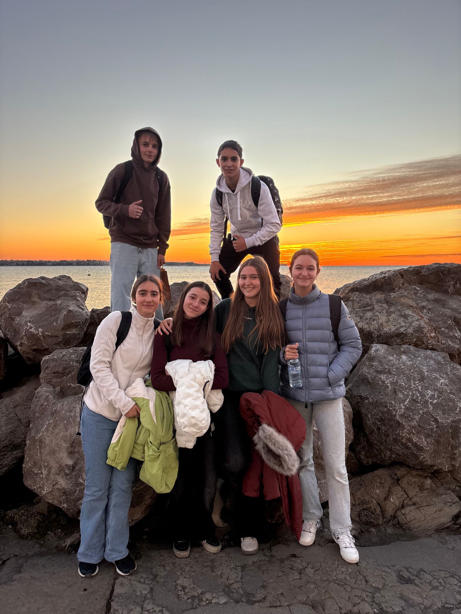 PHOTO-2024-12-04-19-40-09(1)