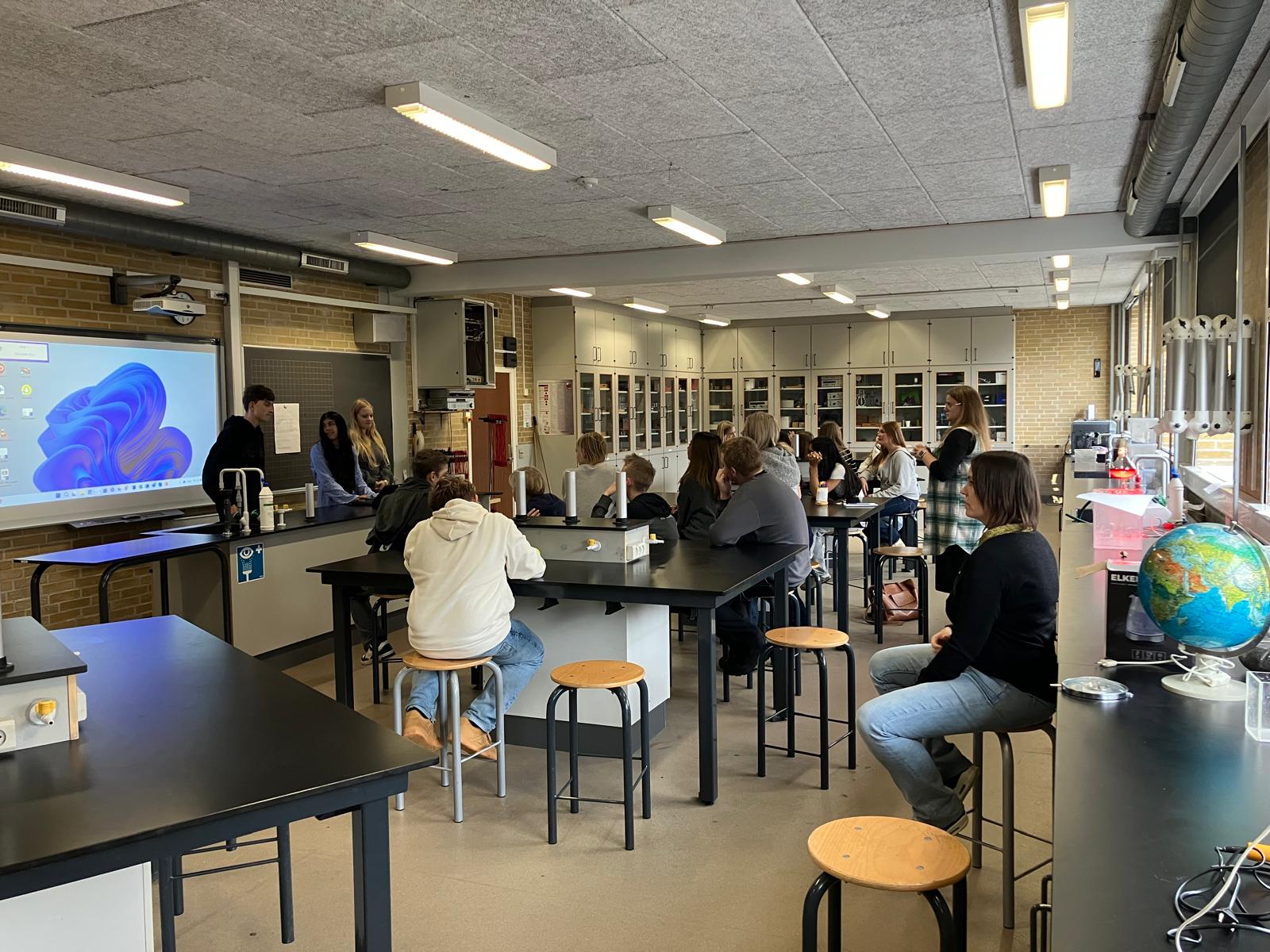 PHOTO-2025-11-06-18-20-24