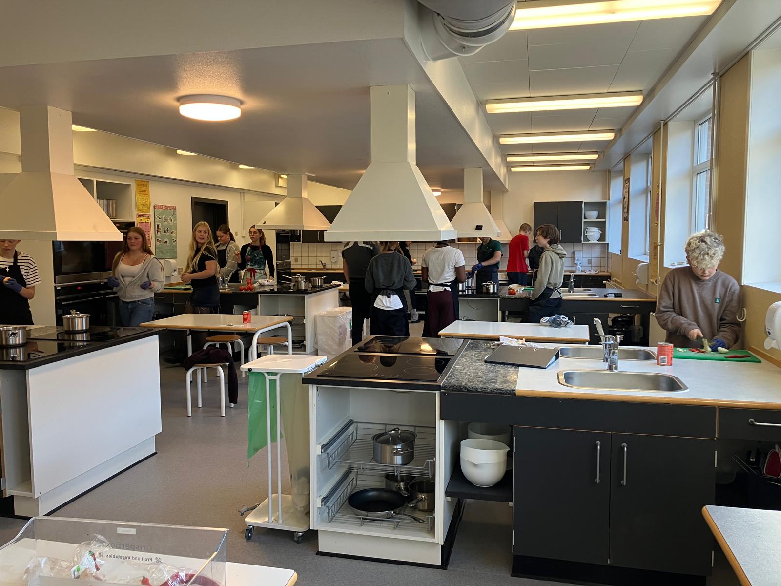 PHOTO-2025-11-06-18-21-12