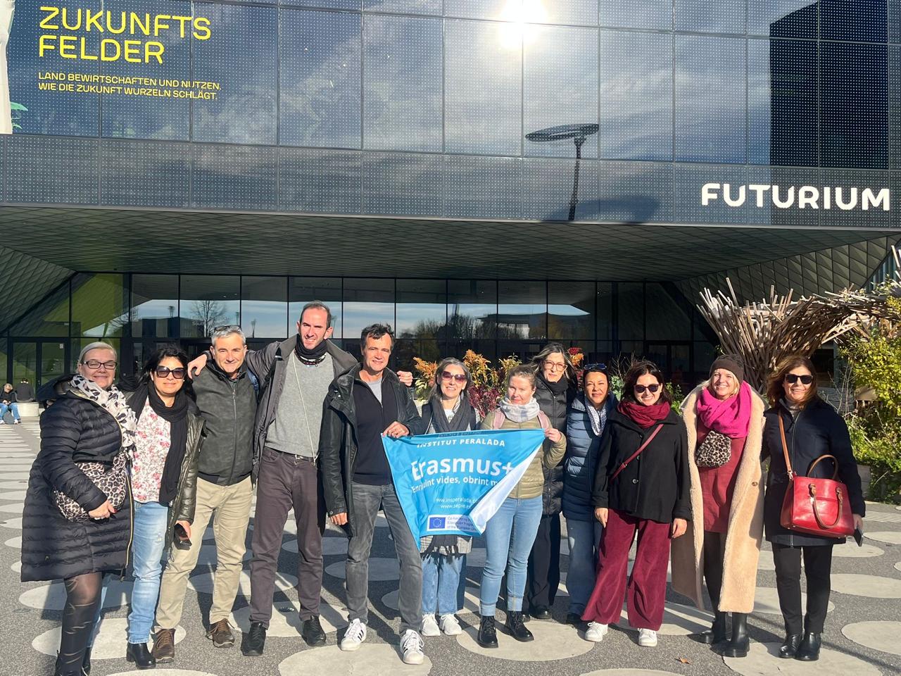 PHOTO-2025-11-21-09-35-30(3)