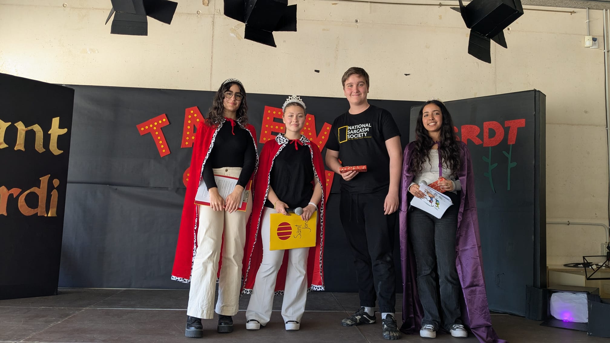 abaec914-1718-4c82-9a34-17431c351a90