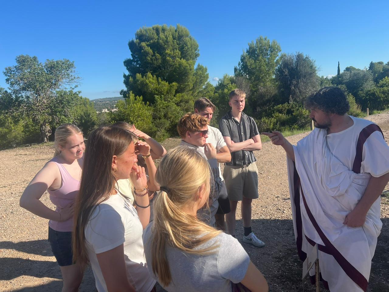 e5a8813d-19c7-4652-ab9b-305dd3921fa4