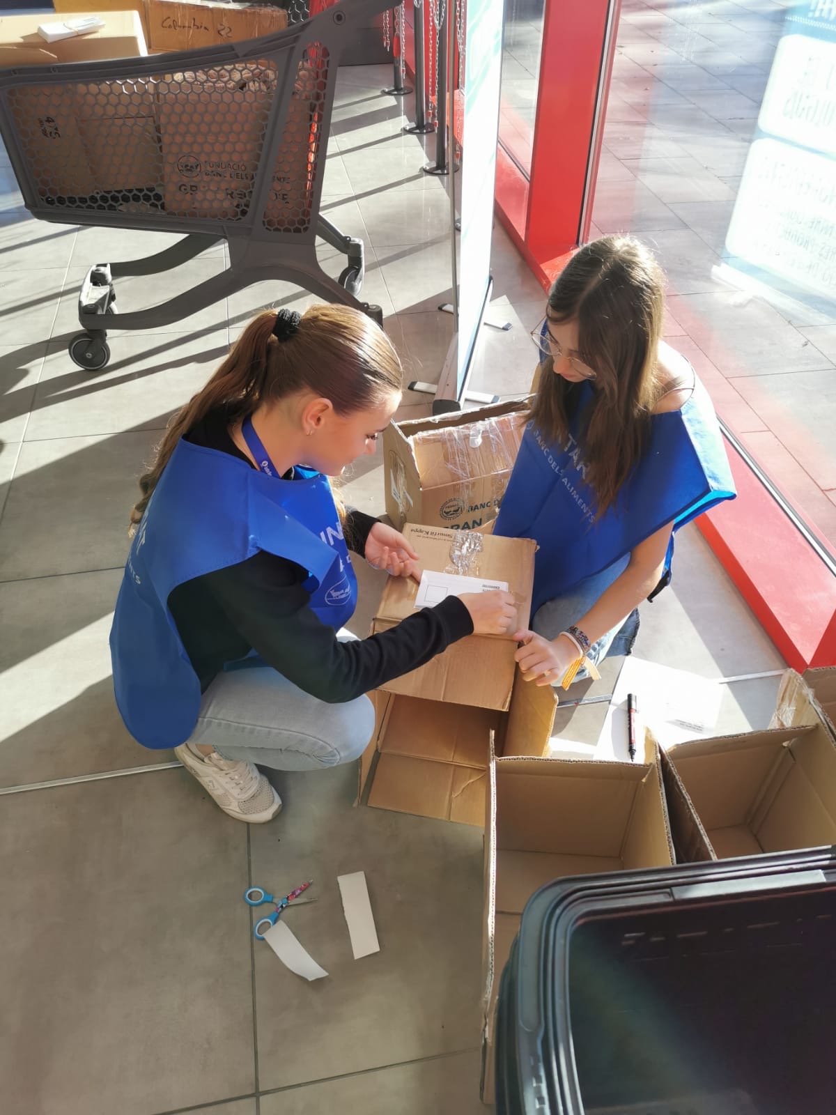 861fca2c-7596-416f-9218-30af45959549