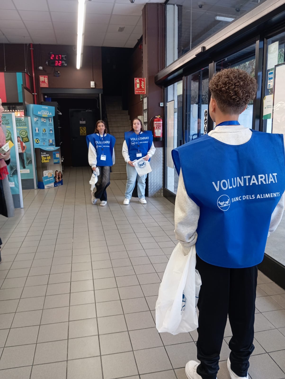 b3aef465-74fa-496a-88c8-bfe92cdf541e