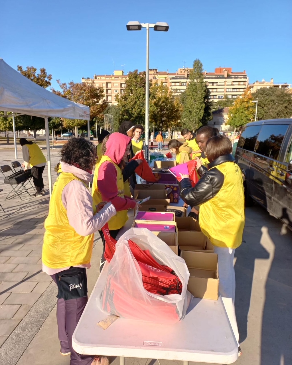 4D7102B6-6A36-4111-8079-028BD60E053A