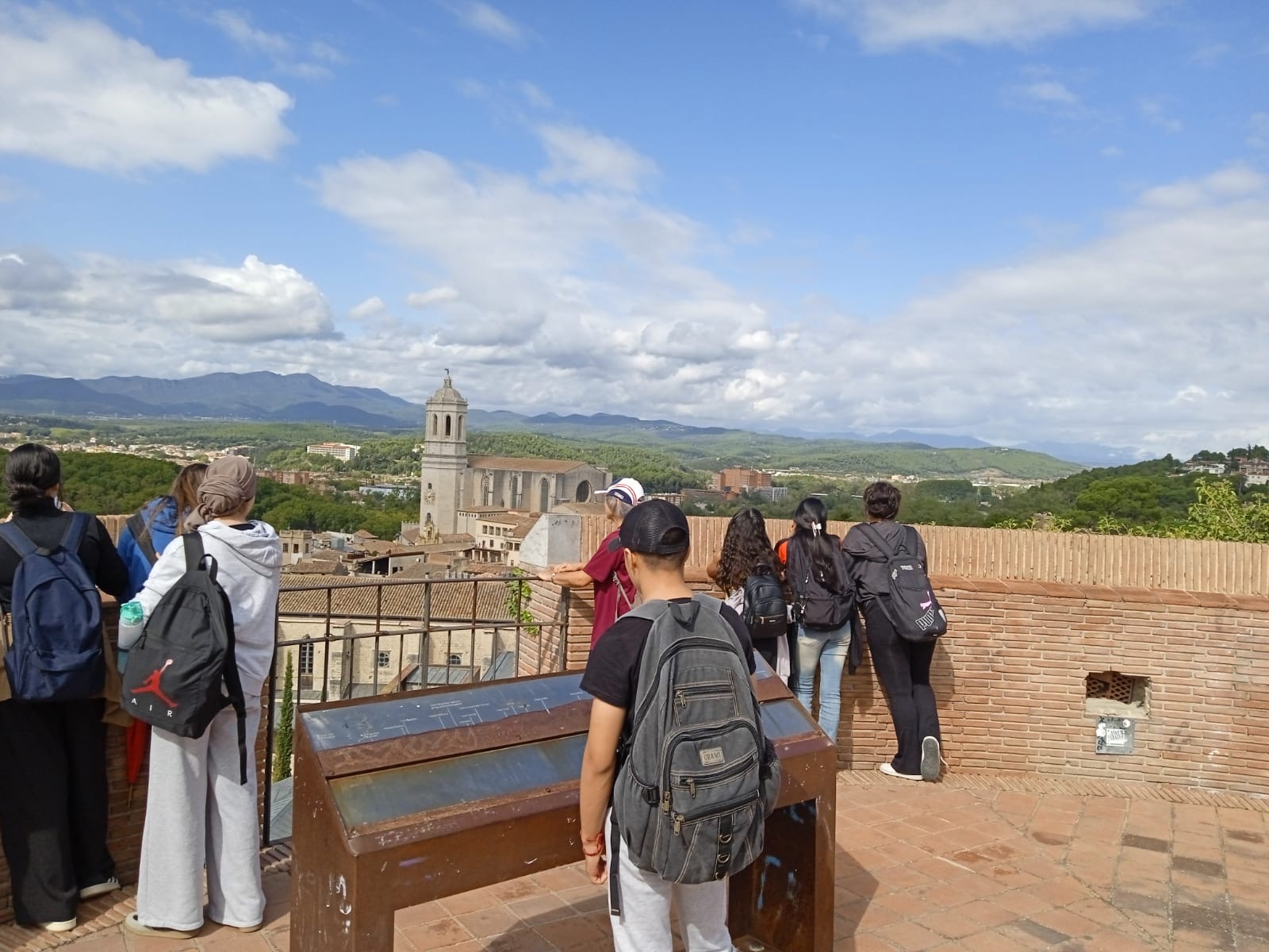 b39dd640-1d82-4014-b30e-2ddf36f87a74