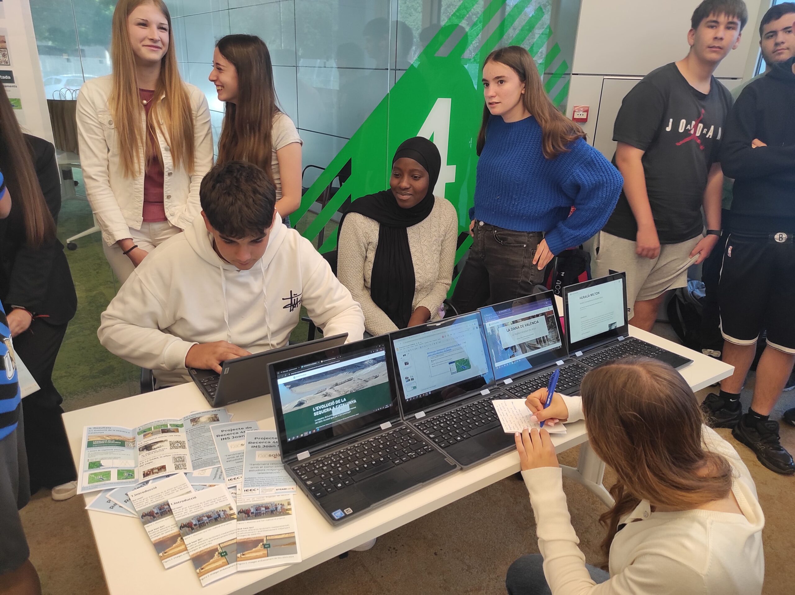 Visita a l'Edusat Challenge 2025.