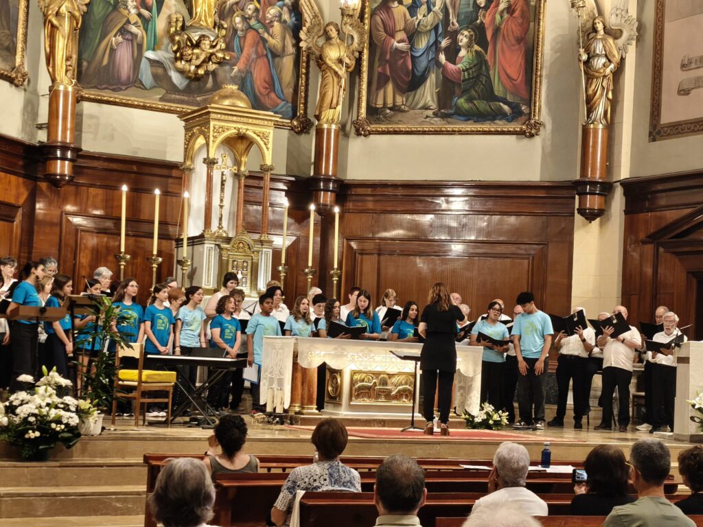 Gran èxit del Cor de l'institut en el Concert de Primavera a Les Borges Blanques