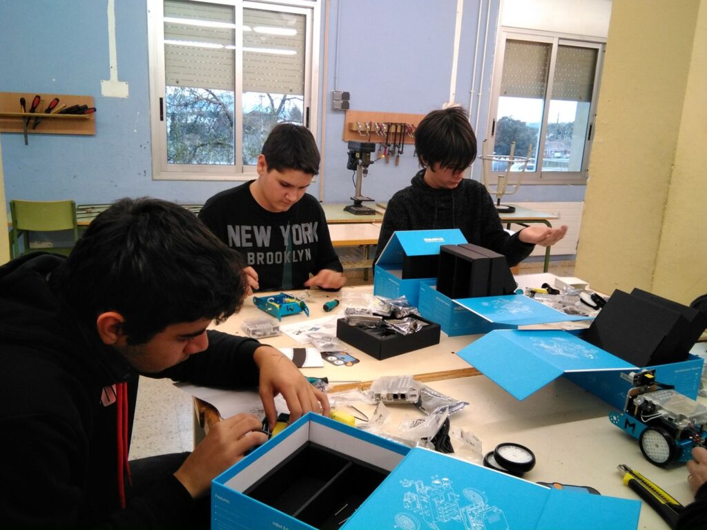 WhatsApp Image 2017-12-18 at 21.20.40