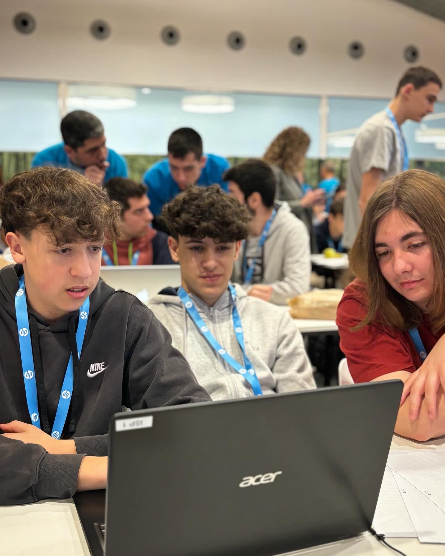 5FB582E4-72F3-448E-B868-80CE81A03A78